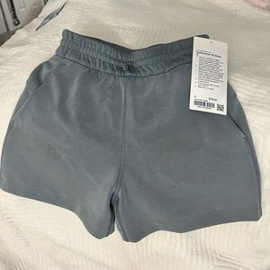 Lululemon Softstreme High Rise Short 4” NWT